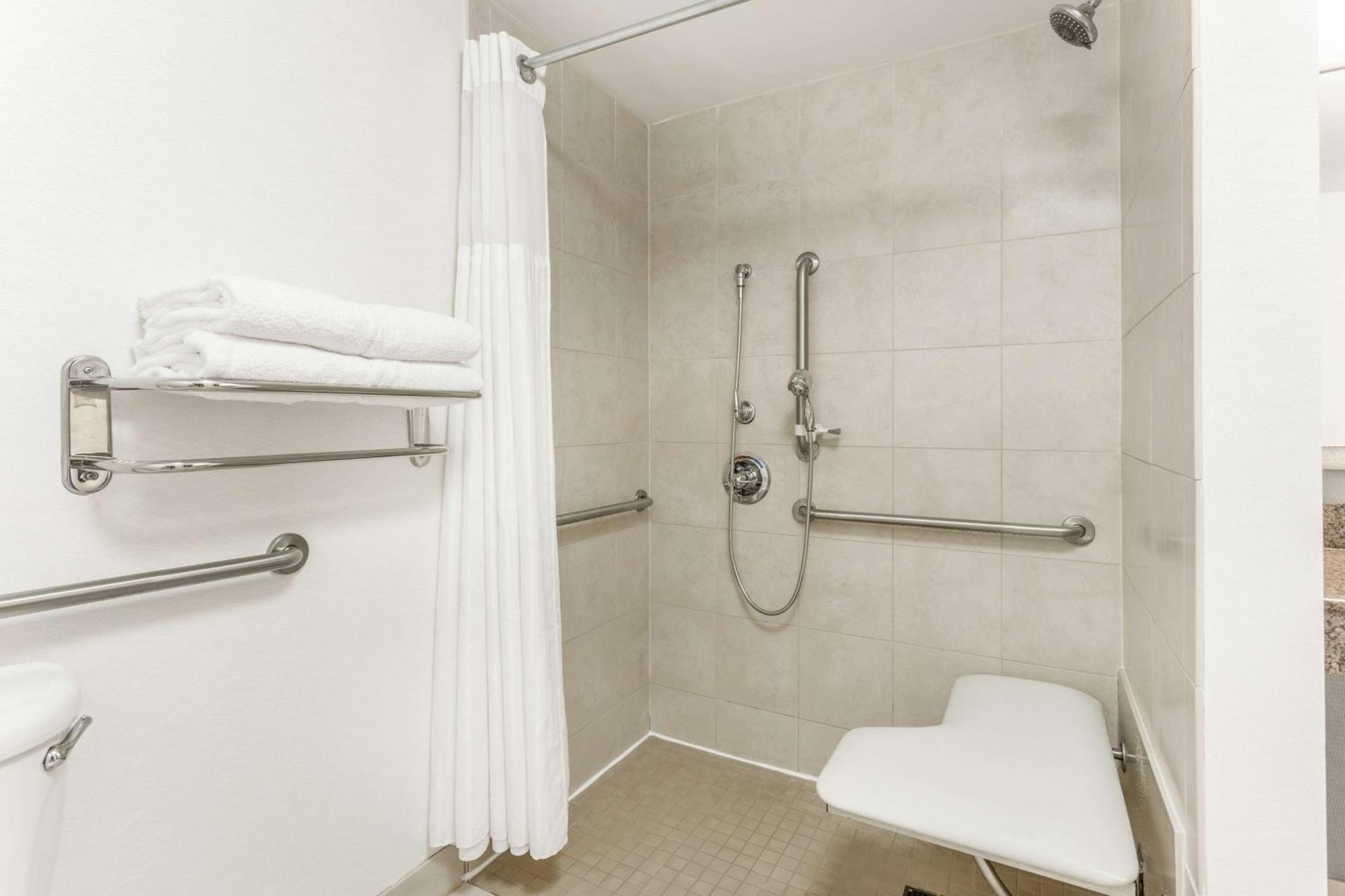 Hilton Garden Inn Albany-SUNY Area Exterior foto